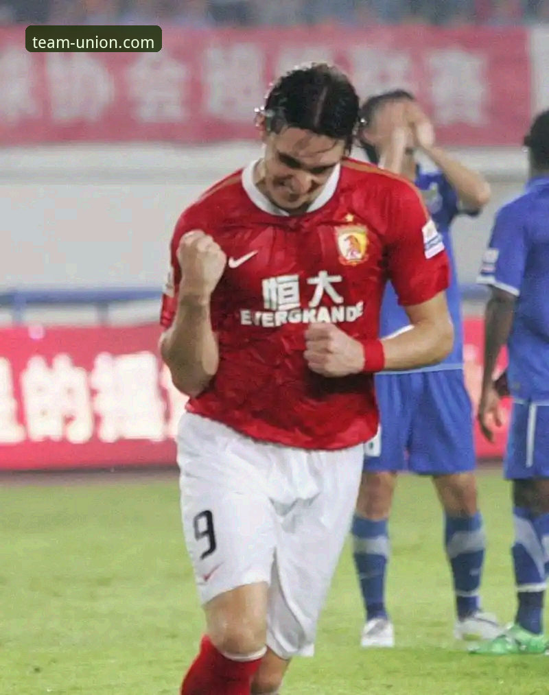 揭秘恒大“金元足球”帝国崩塌背后的法律与商业真相